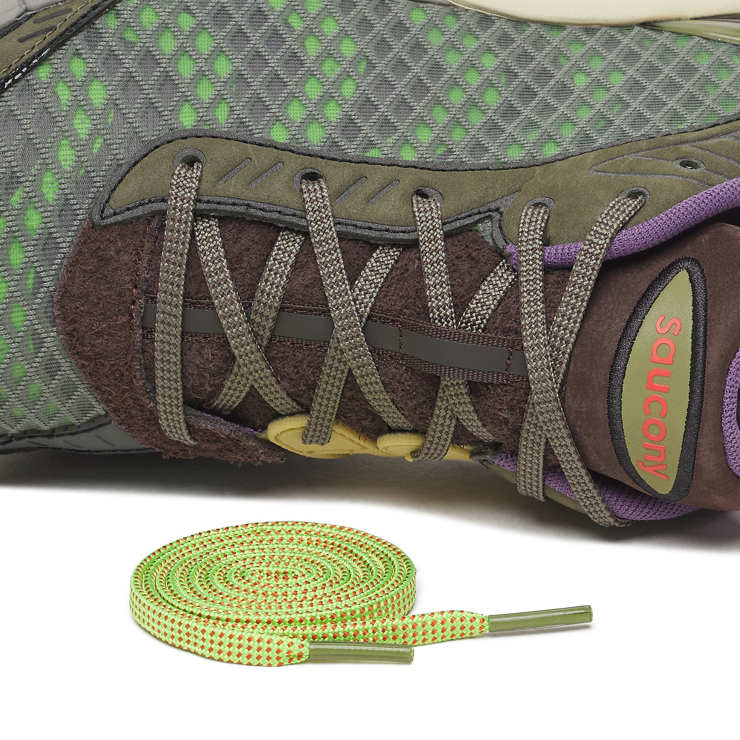 x Saucony Progrid Paramount "The Science of WOW!"